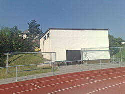Fassadenanstrich Sportanlage